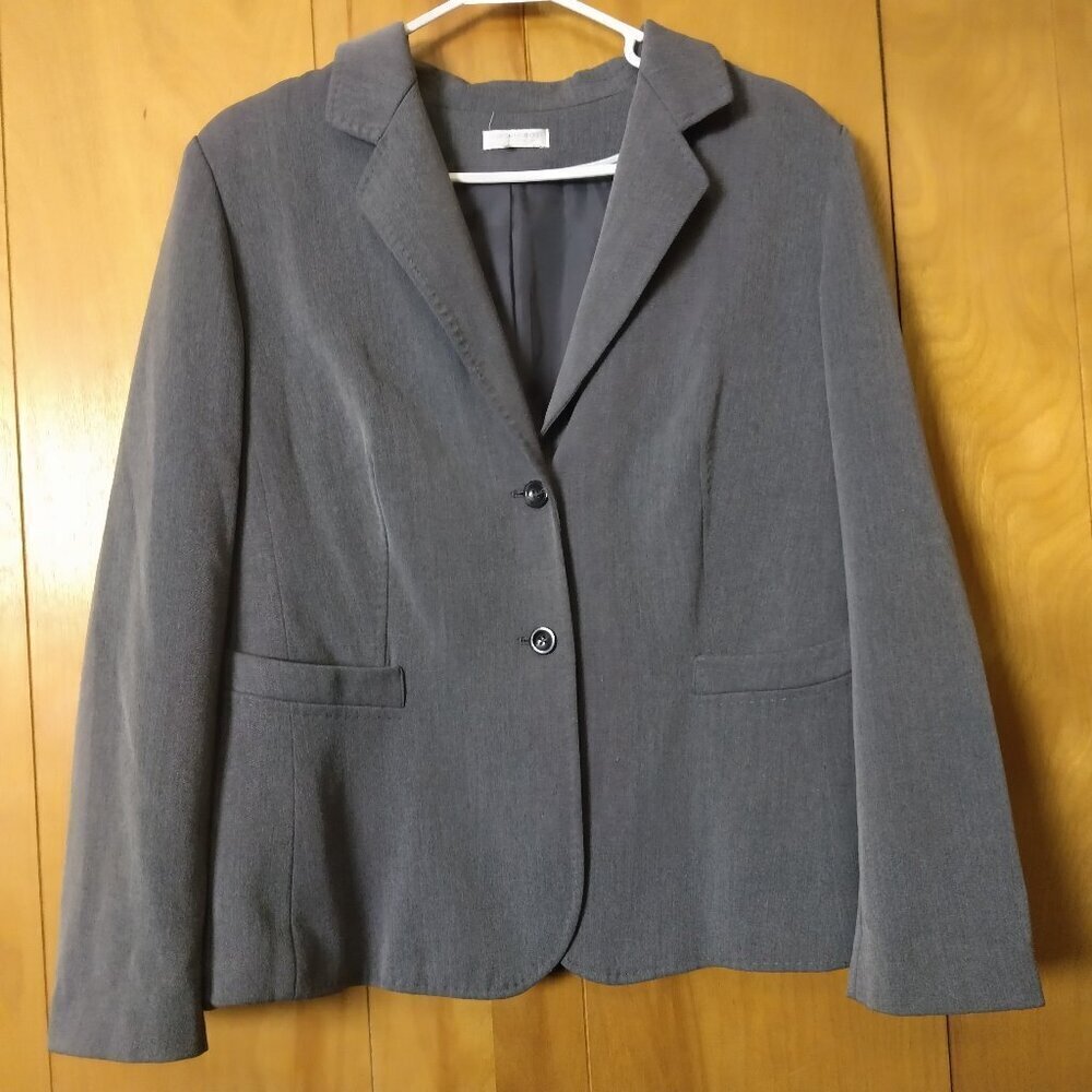 Worthington Petite Stretch Size 6P? Gray Two Button Blazer Career READ Office